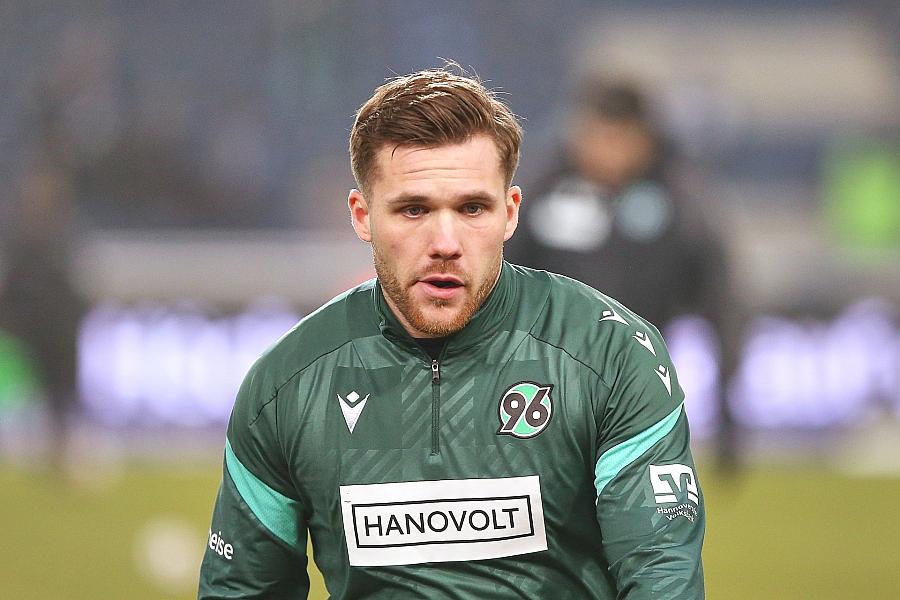 Hannover 96 und SC Paderborn trennen sich 1:1 – Källman kontert Götze-Treffer