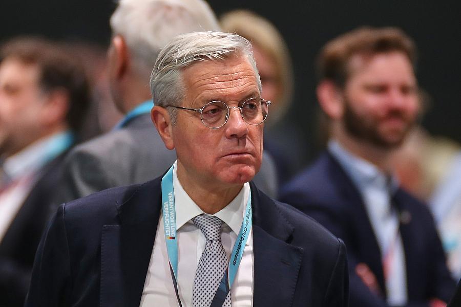 Röttgen: US-Seeblockade gegen Iran in der Straße von Hormus ist überfällig