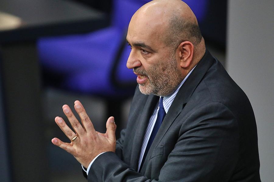 Nouripour fordert mehr deutsche Unterstützung für Ukraine bei Regierungskonsultationen