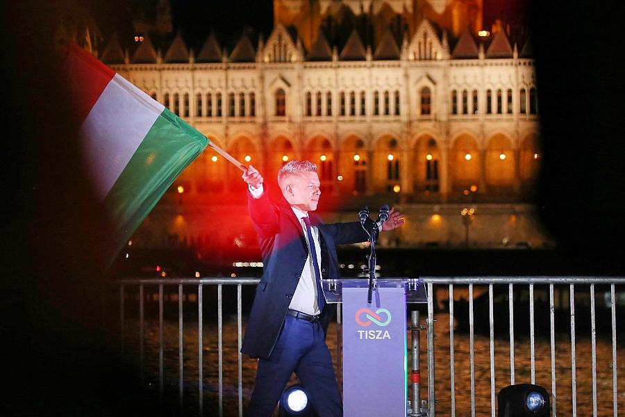 Bundesregierung begrüßt „historisches“ Wahlergebnis in Ungarn als gute Nachricht für Europa