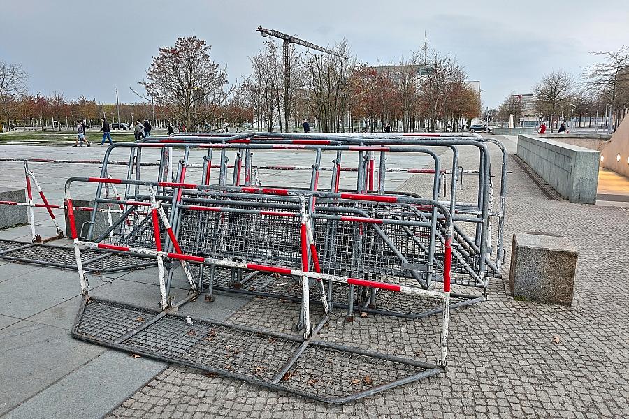 Deutsch-ukrainische Regierungskonsultationen in Berlin: Selenskyj und Minister kommen ins Kanzleramt