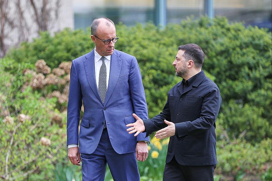Selenskyj zu Regierungskonsultationen bei Kanzler Merz im Kanzleramt