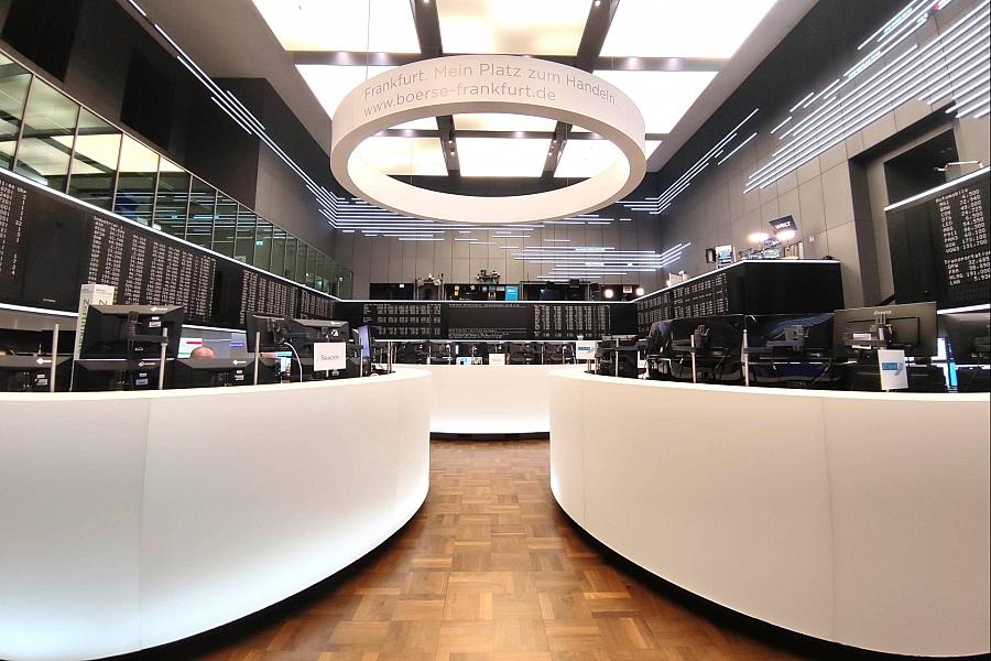 DAX wieder im Abwärtstrend: Anleger reagieren sensibel auf Entwicklungen im Nahen Osten