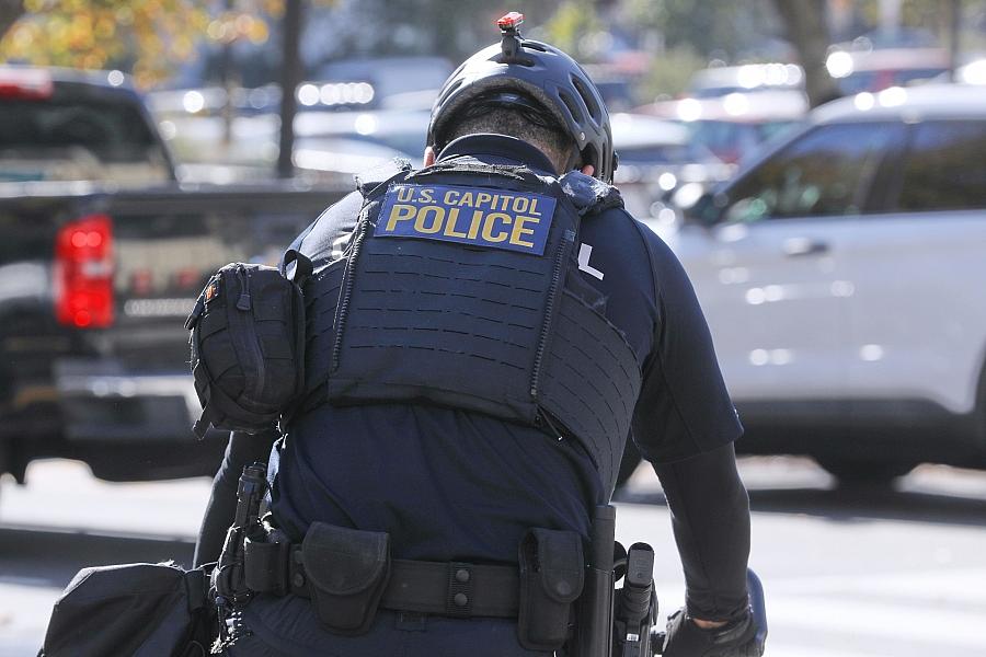 Schüsse bei Korrespondentendinner in Washington: Trump und Kabinett in Sicherheit gebracht