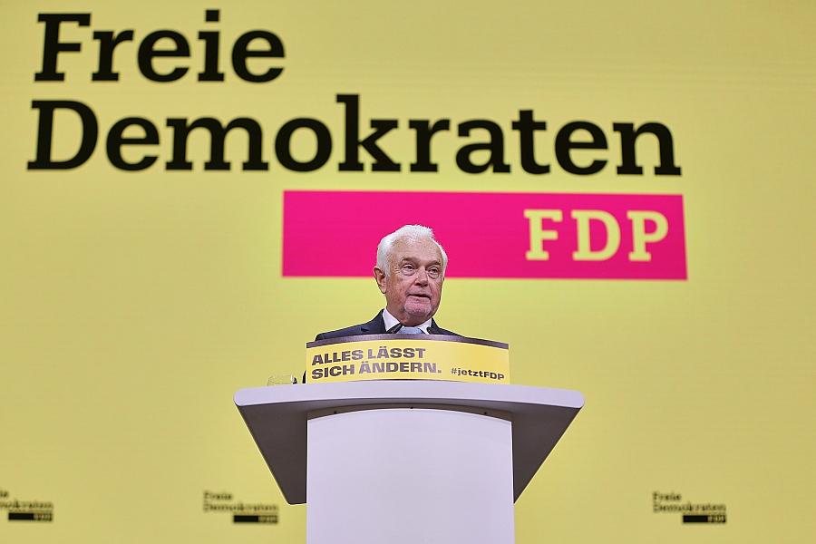 Wolfgang Kubicki verteidigt Kandidatur als FDP-Chef gegen Kritik und will Partei wiederbeleben