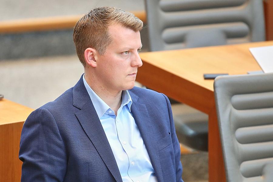 FDP-Vorsitz: Henning Höne hält trotz Kubicki-Kandidatur an Bewerbung fest