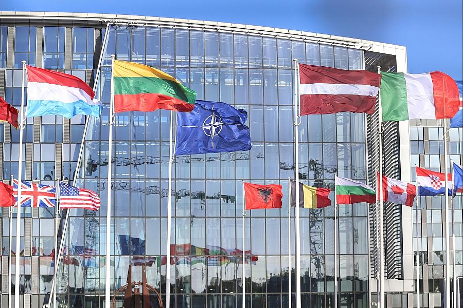 Bericht: Nato erwägt Marine-Mission im Persischen Golf zur Sicherung des Schiffsverkehrs