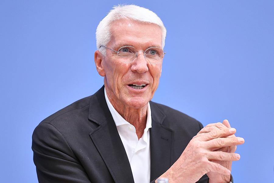 Nach Papst-Enzyklika: Bitkom fordert KI-Entwicklung für das Gemeinwohl