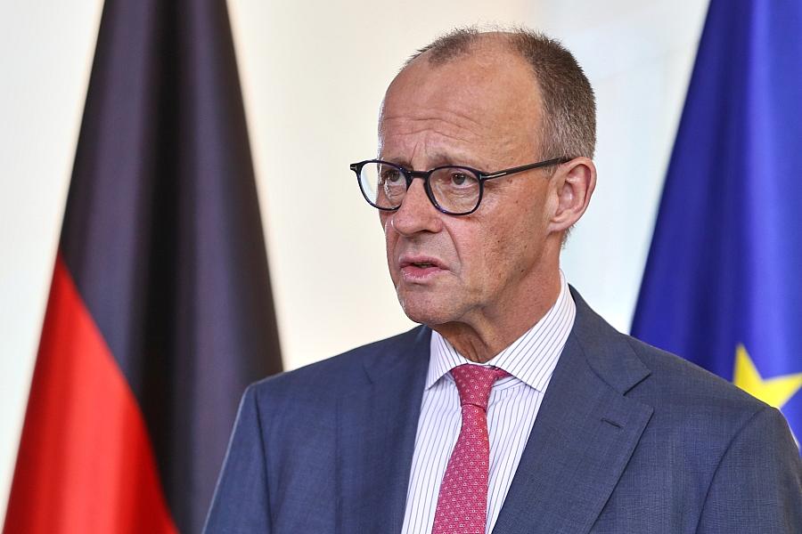 Verdi-Chef Werneke: Keine Kompromisse bei Acht-Stunden-Tag und Rente – Proteste gegen Kanzler Merz möglich