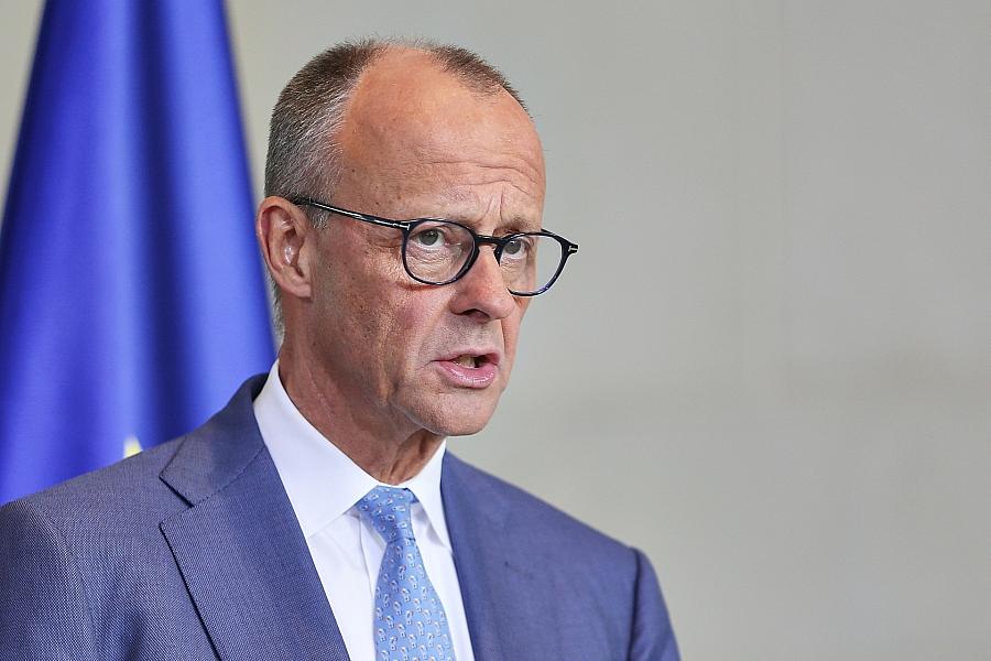Merz hält an Kritik fest: Regierungssprecher bestätigt Position nach Telefonat mit Trump