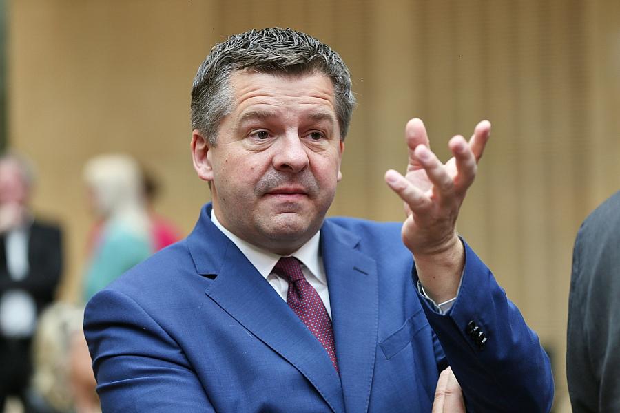Sachsen-Anhalts Ministerpräsident Schulze: Lockerung der Schuldenbremse nur nach echten Sparvorschlägen