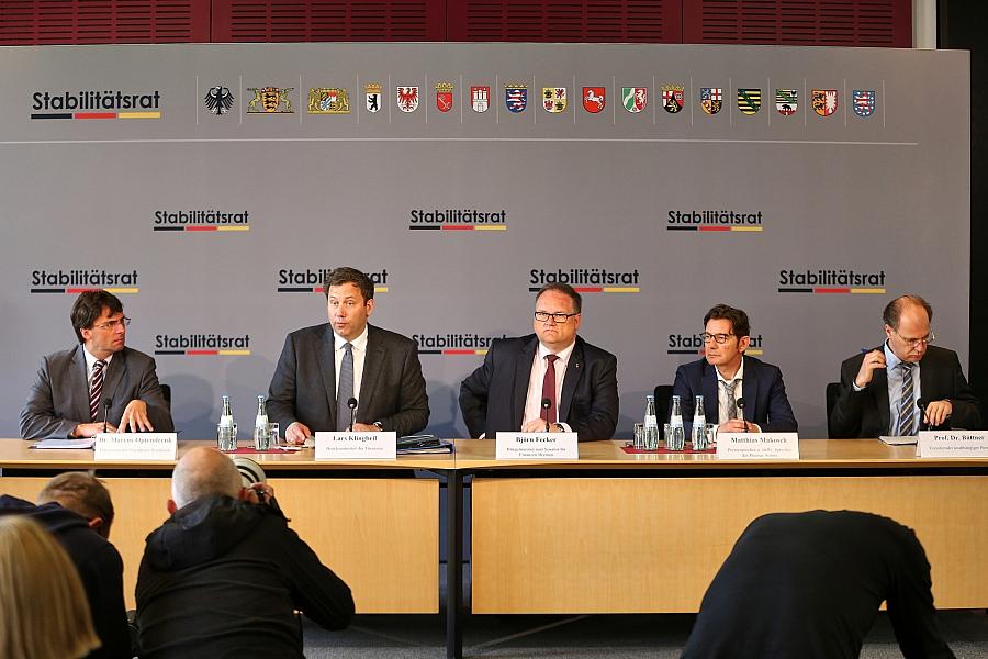 Pressekonferenz nach Sitzung von Stabilitätsrat am 11.05.2026