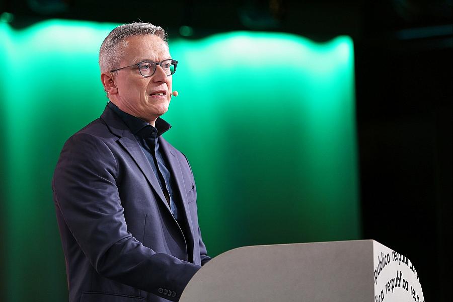 Wildberger fordert nach Papst-Enzyklika „ethische KI“ aus Deutschland und Europa