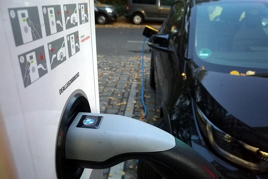 E-Auto-Ladeinfrastruktur: 42 Prozent der deutschen Gemeinden haben keinen öffentlichen Ladepunkt