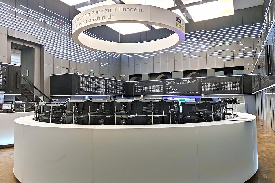 Dax legt am Mittag zu: Merck und Infineon führen Gewinnerliste an, Rheinmetall schwächelt
