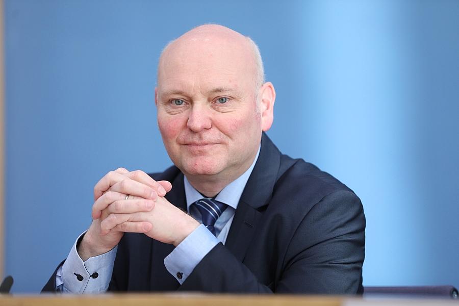 Wirtschaftsweiser Truger: Steuererhöhungen sind nur eine Frage der Zeit – Haushaltslücke wächst