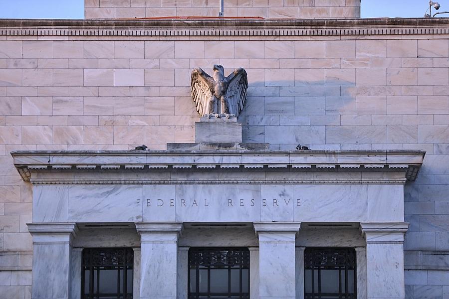 Kevin Warsh als neuer Fed-Vorsitzender bestätigt – Amtszeit beginnt am Freitag