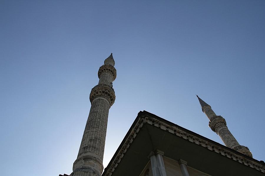 Ditib-Generalsekretär: Imame aus Deutschland, aber Finanzierung aus der Türkei bleibt nötig