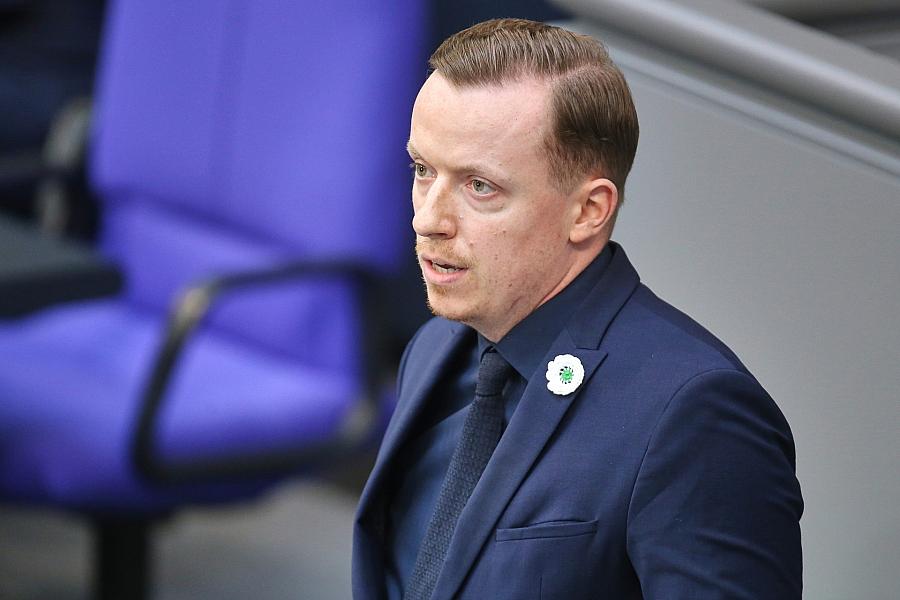 SPD-Außenpolitiker Ahmetovic erwartet von Merz-Besuch in Fraktion „Demut und Klarheit“