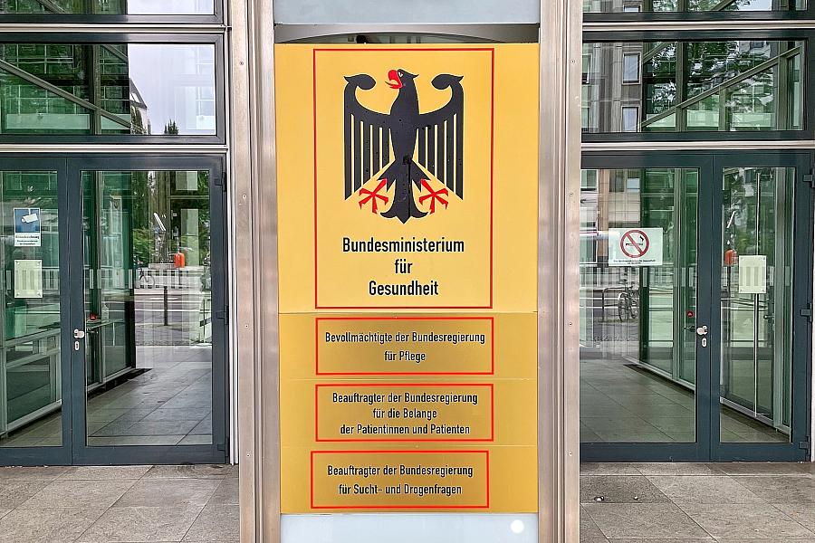 Pflegereform: Kabinettsbeschluss verschoben – Verband kritisiert Verzögerung und fordert schnelle Entscheidungen