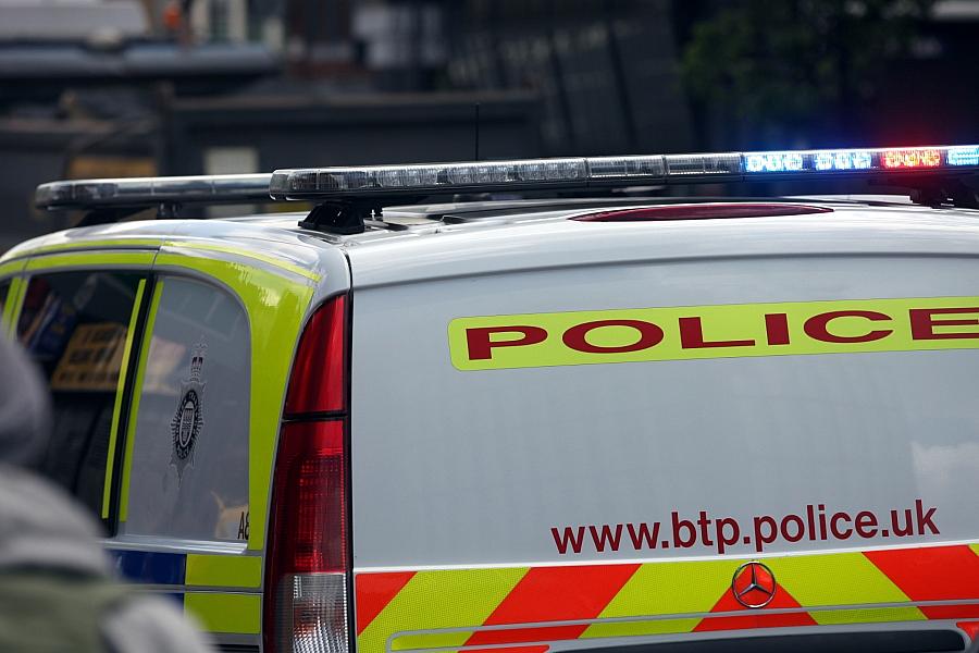 Schwere Ausschreitungen in Belfast nach Messerangriff