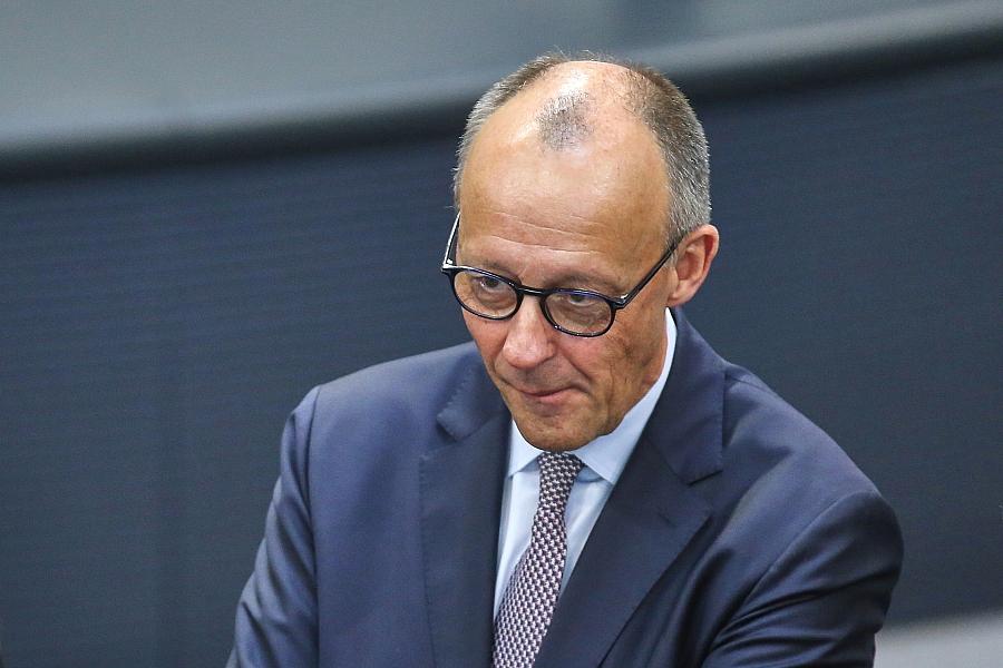 Verdi-Chef Werneke verteidigt Buhrufe gegen Merz auf DGB-Kongress: „Er hat am Saal vorbeigeredet“