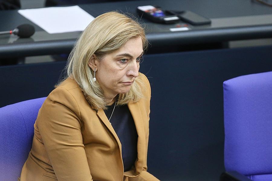 Dehoga warnt vor Jobverlusten durch Reformpläne von Warken
