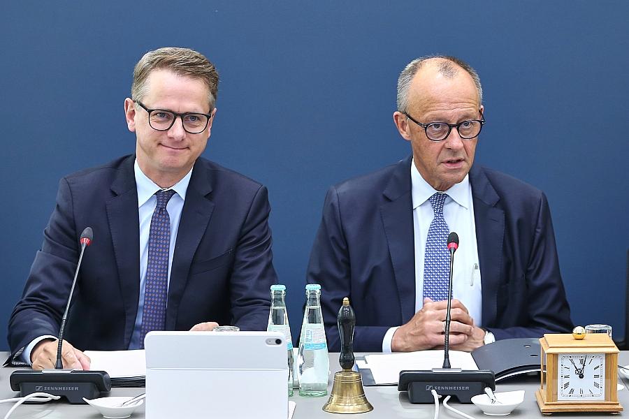 Forsa: Union knapp über Tiefststand – FDP wieder unter fünf Prozent