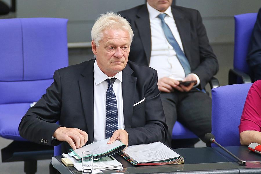 CSU-Minister Rainer lobt EU-Agrarreform: Zwei-Säulen-Struktur und Förderung für Junglandwirte als Schlüssel zur Zukunft