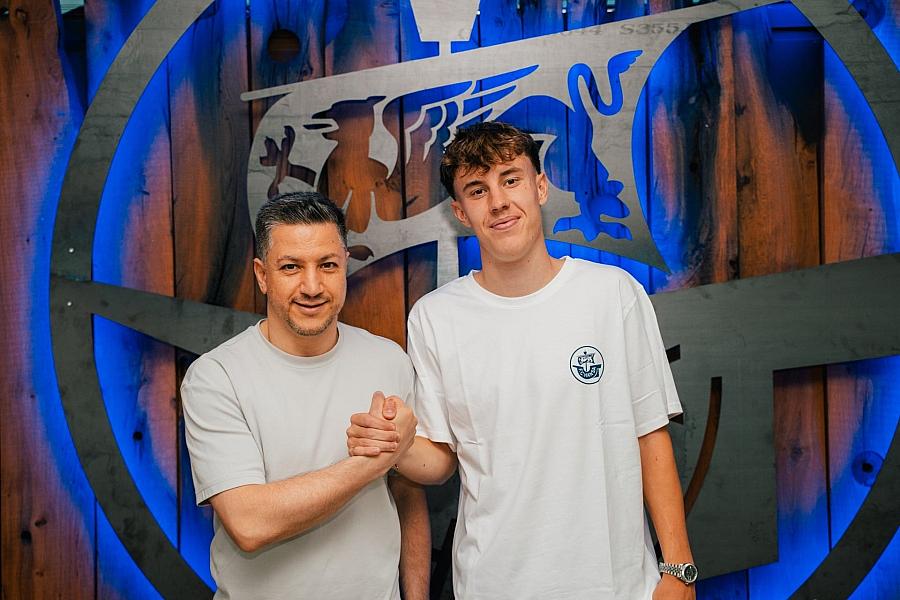 Hansa Rostock verpflichtet Offensivtalent Yannick Michaelis