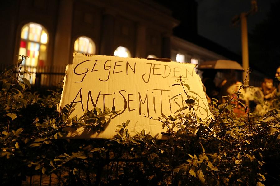 EKD-Ratsvorsitzende Fehrs ruft Christen zu sichtbarer Solidarität mit Juden auf – Antisemitismus sei Angriff auf Demokratie