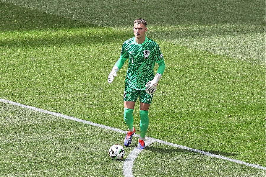 Niederlande besiegen Schweden 5:1 und übernehmen Tabellenführung von WM-Gruppe F
