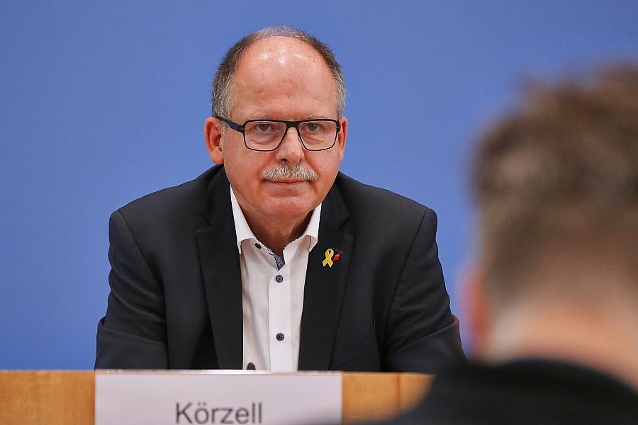 DGB-Steuerkonzept: Vermögensabgabe von zehn Prozent ab zehn Millionen Euro gefordert