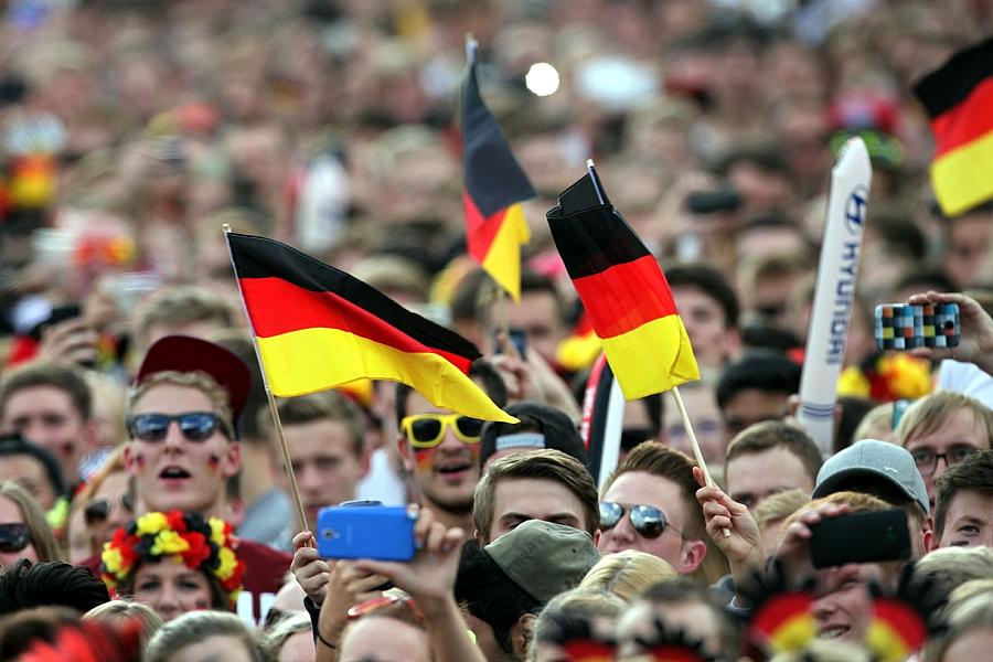 Fußball-WM 2026: Deutsche Wirtschaft profitiert kaum – Umfrage zeigt gedämpften Konsum