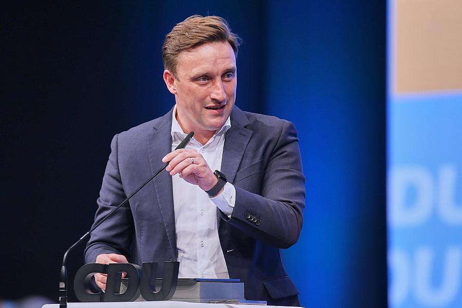 Niedersachsens CDU-Chef Lechner: Ein Schulbegleiter für drei behinderte Kinder reicht aus