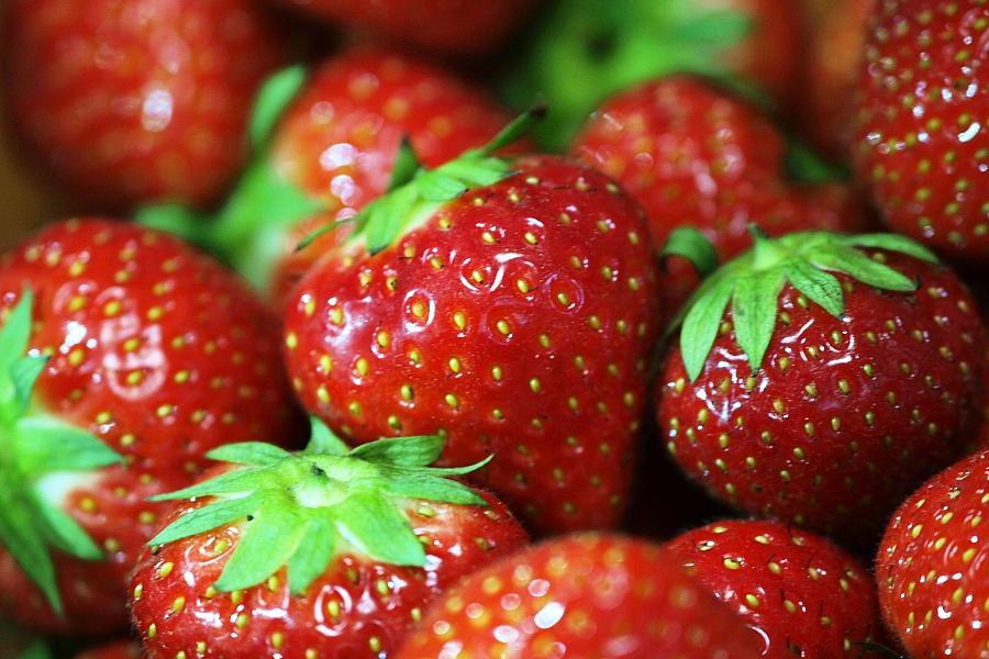 Erdbeer- und Spargelernte 2026 in Deutschland: Rückgang bei Freiland-Erdbeeren um 11,3 Prozent, Spargelernte sinkt um 3,4 Prozent