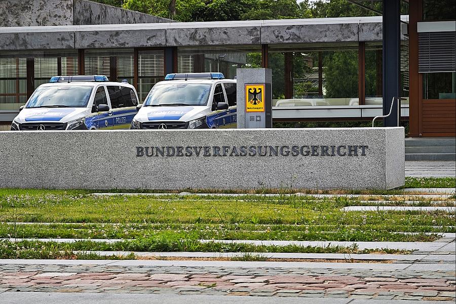 Heilpraktikerin scheitert mit Verfassungsbeschwerde gegen Verbot von Eigenbluttherapie
