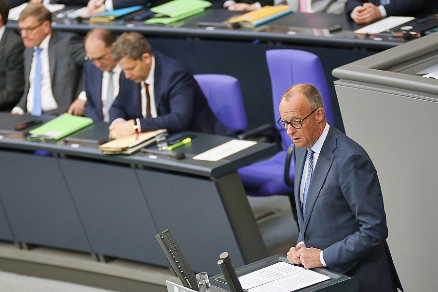 Ipsos-Umfrage: Bundesregierung bleibt hinter Erwartungen zurück