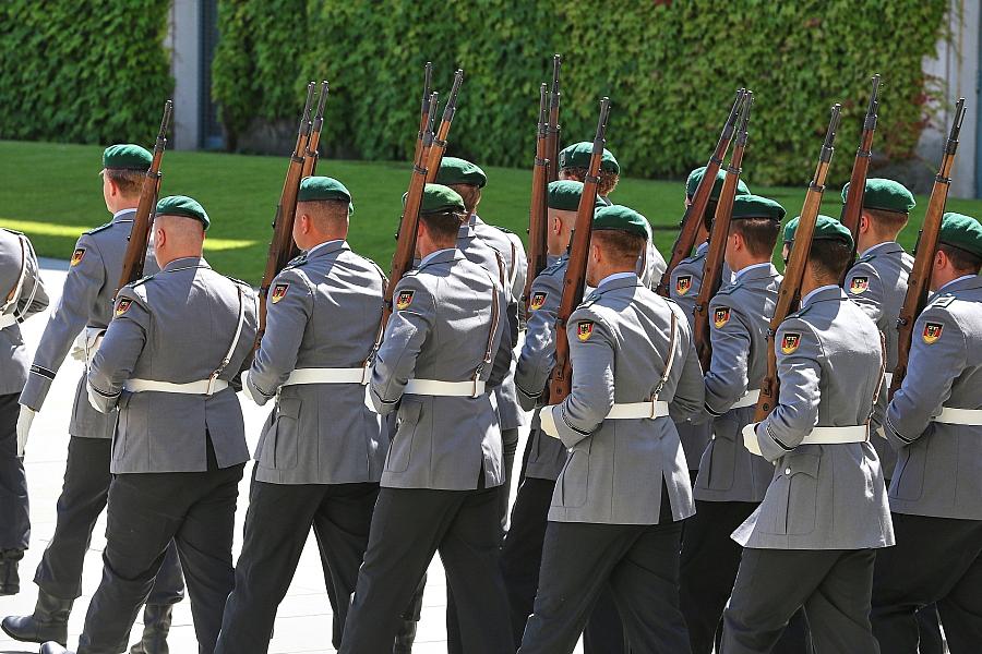 Personallücke bei Litauen-Brigade: Bundeswehr vermisst fast 2000 Freiwillige – Ministerium bleibt optimistisch