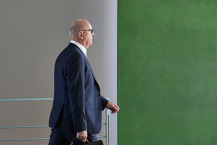 Woidke hält an „Task Force“ für Tesla in Grünheide fest