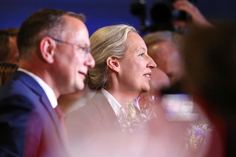 AfD bestätigt Weidel und Chrupalla auf Erfurter Parteitag als Parteivorsitzende