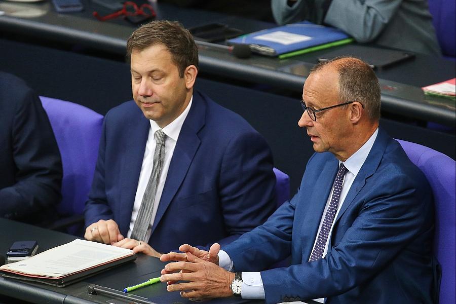 Umfrage: 82 Prozent der Deutschen unzufrieden mit Bundesregierung – Merz und Klingbeil mit schlechten Bewertungen