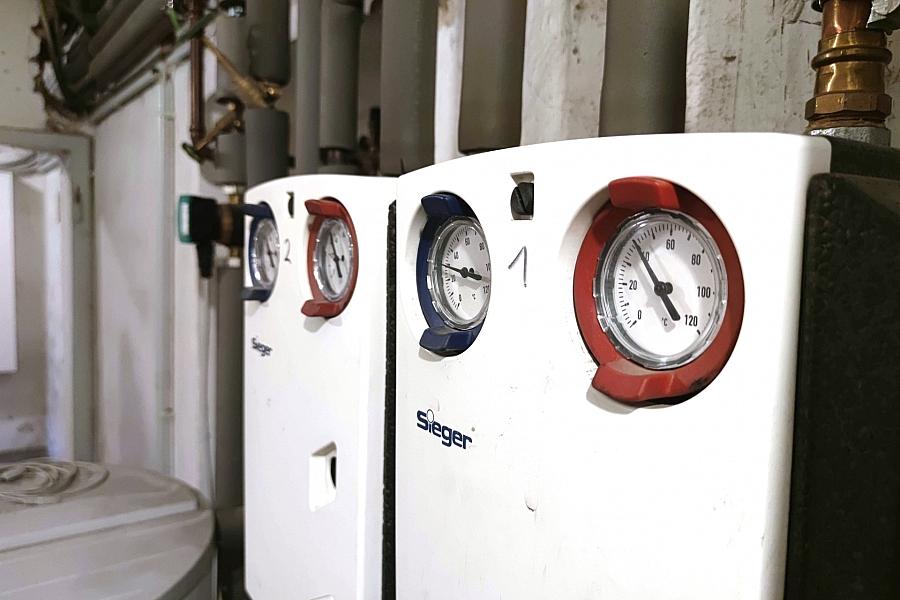 Studie zeigt: Heizkosten mit Gas- oder Ölheizung verdoppeln sich bis 2040, Wärmepumpe stabil