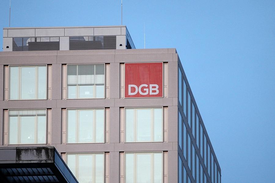 Extreme Hitze: DGB fordert Ausfallgeld für Beschäftigte