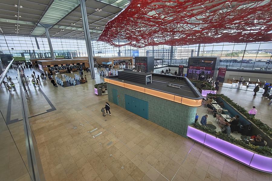 Flughafen BER meldet weniger Passagiere und Flugbewegungen