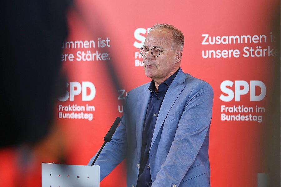 SPD-Fraktionschef Miersch gegen Personaldebatten in SPD