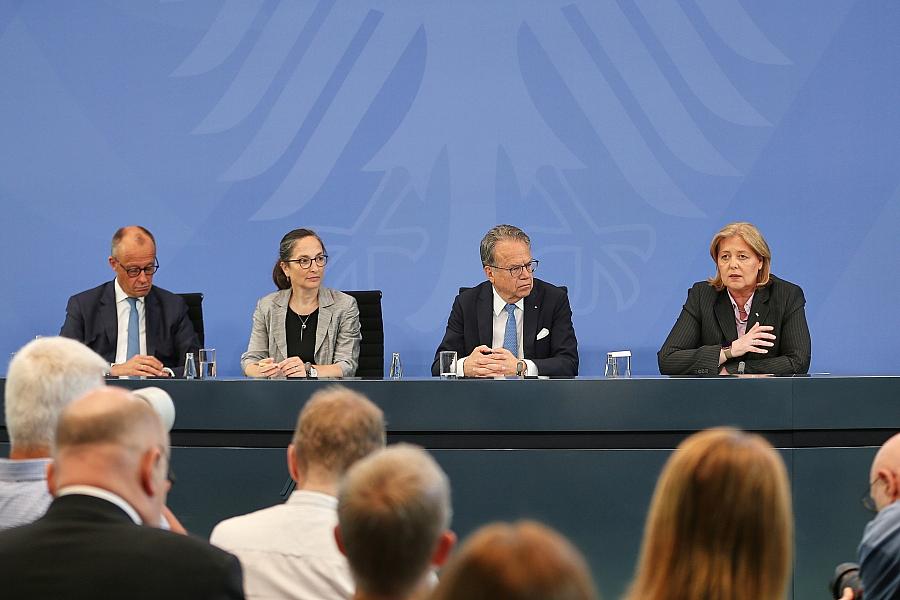 „Rente mit 63“: Kommissionsmitglied Rocholl warnt Koalition vor Aufschnüren des Reformpakets