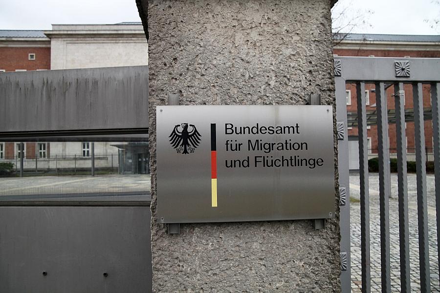 Bamf: 9276 Menschen reisten im ersten Halbjahr 2026 mit Förderung freiwillig aus