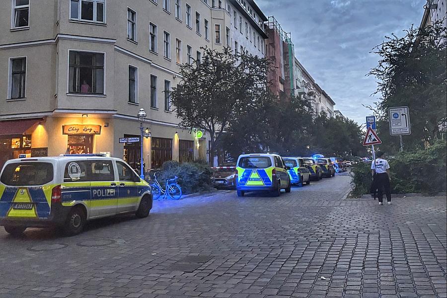 Schüsse in Berlin-Kreuzberg: 22-Jähriger in Graefestraße verletzt – Täter flüchtig