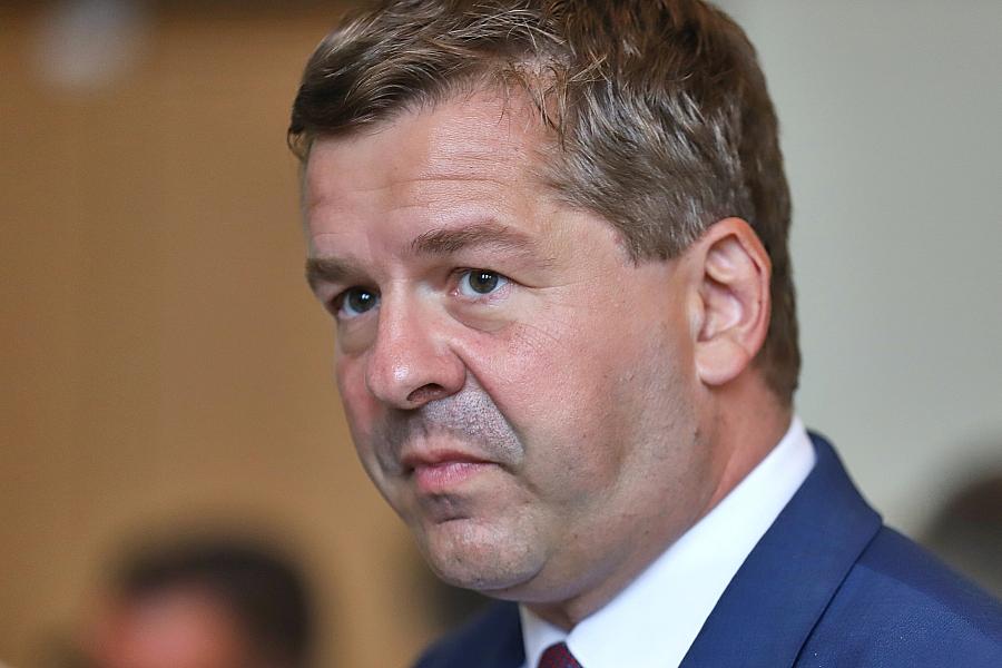 Sachsen-Anhalts Ministerpräsident Schulze widerspricht Merz und verteidigt Rente mit 63